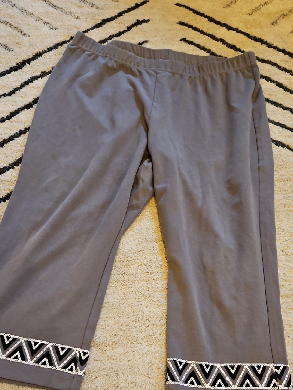 Bob Mackie Gray Pantsuit with Black & White Embroidered Trim - Picture 3 of 5